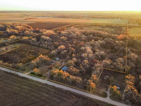 Homes For Sale - 2400 N Pennington Rd<br/> Reno County, Hutchinson, KS 67502