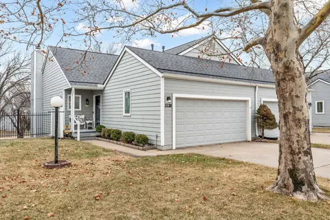 1126 N Bayshore Dr, Wichita, KS 67212 - MLS#: 650578