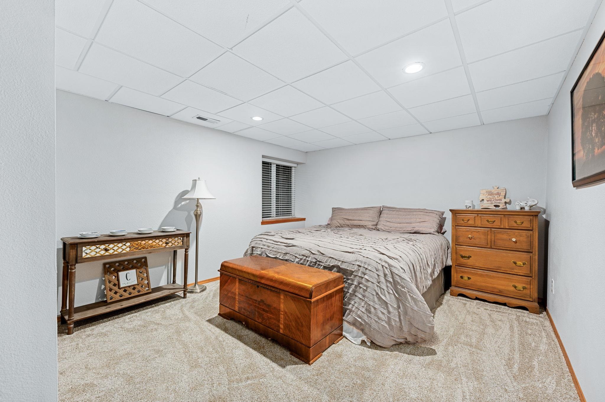 Goddard, Kansas 67052, United States, 4 Bedrooms Bedrooms, ,3 BathroomsBathrooms,Residential,Pending,51828