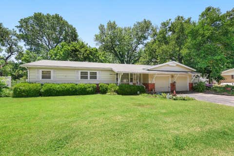 Homes For Sale - 9107 W Belview Ave<br/> Wichita, KS 67209