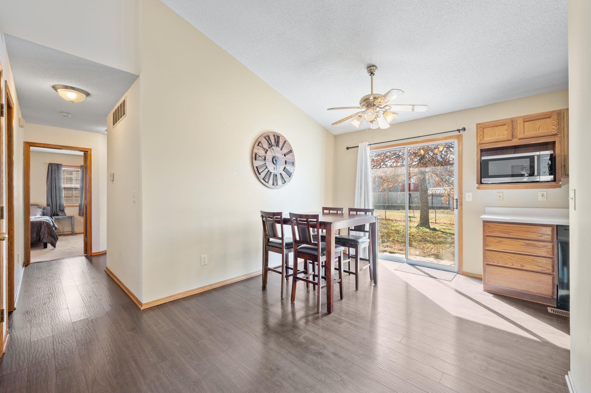 709 Deerfield Cir, Valley Center, Kansas image 7
