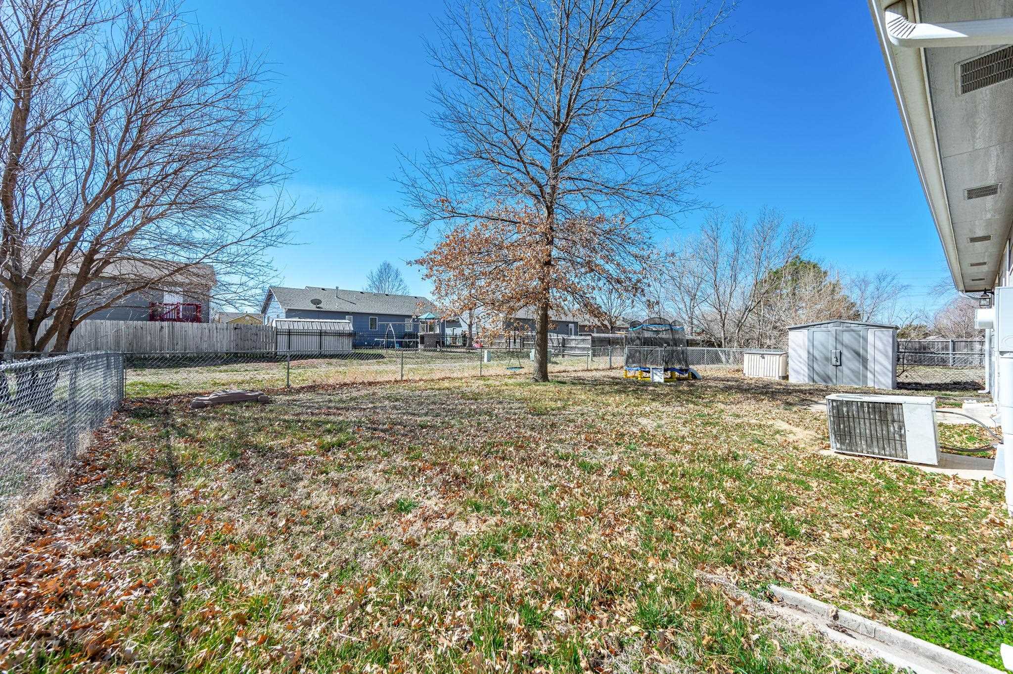 709 Deerfield Cir, Valley Center, Kansas image 26