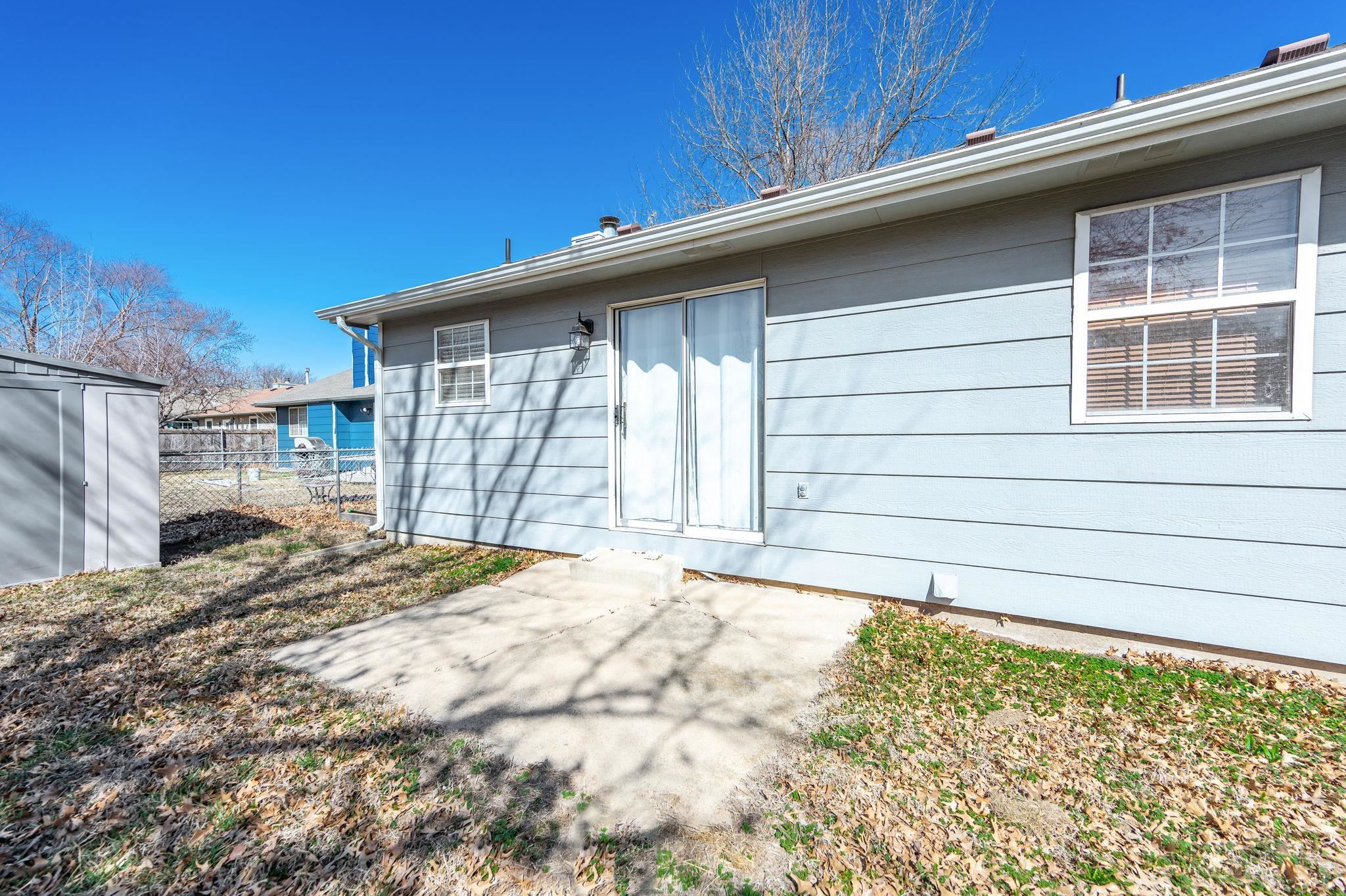 709 Deerfield Cir, Valley Center, Kansas image 30