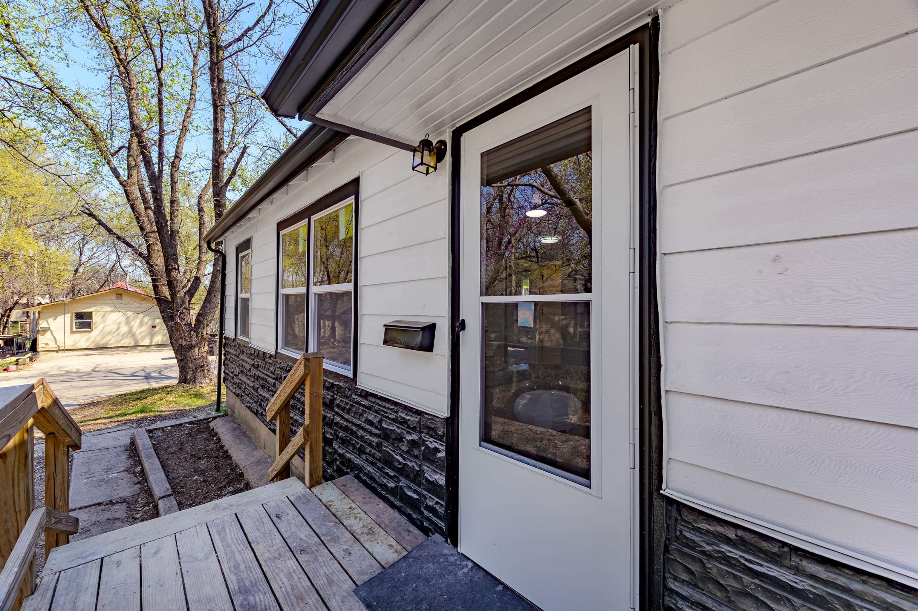 1113 N School St, Augusta, Kansas image 26