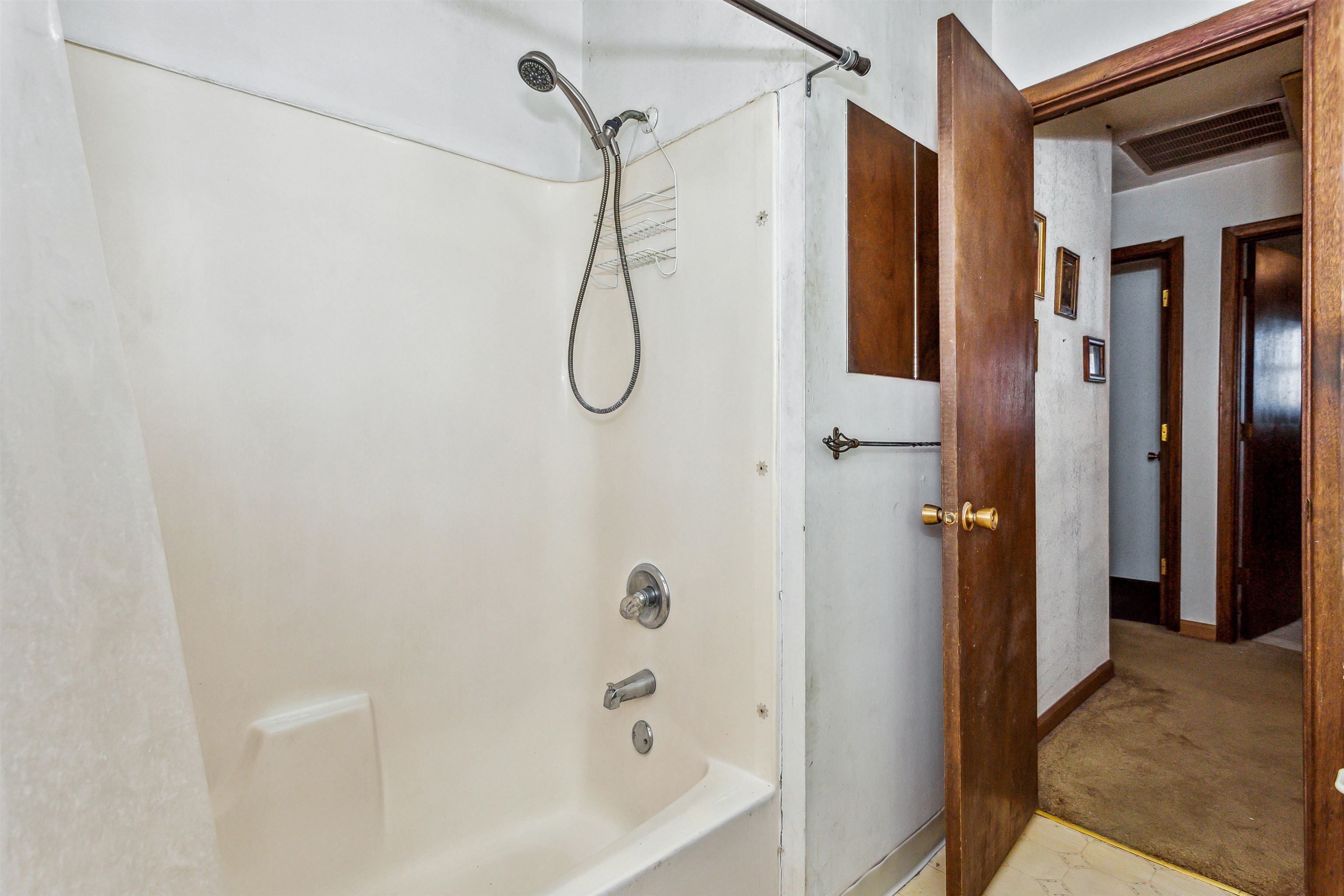 804 Westside Villa Dr, Hutchinson, Kansas image 19