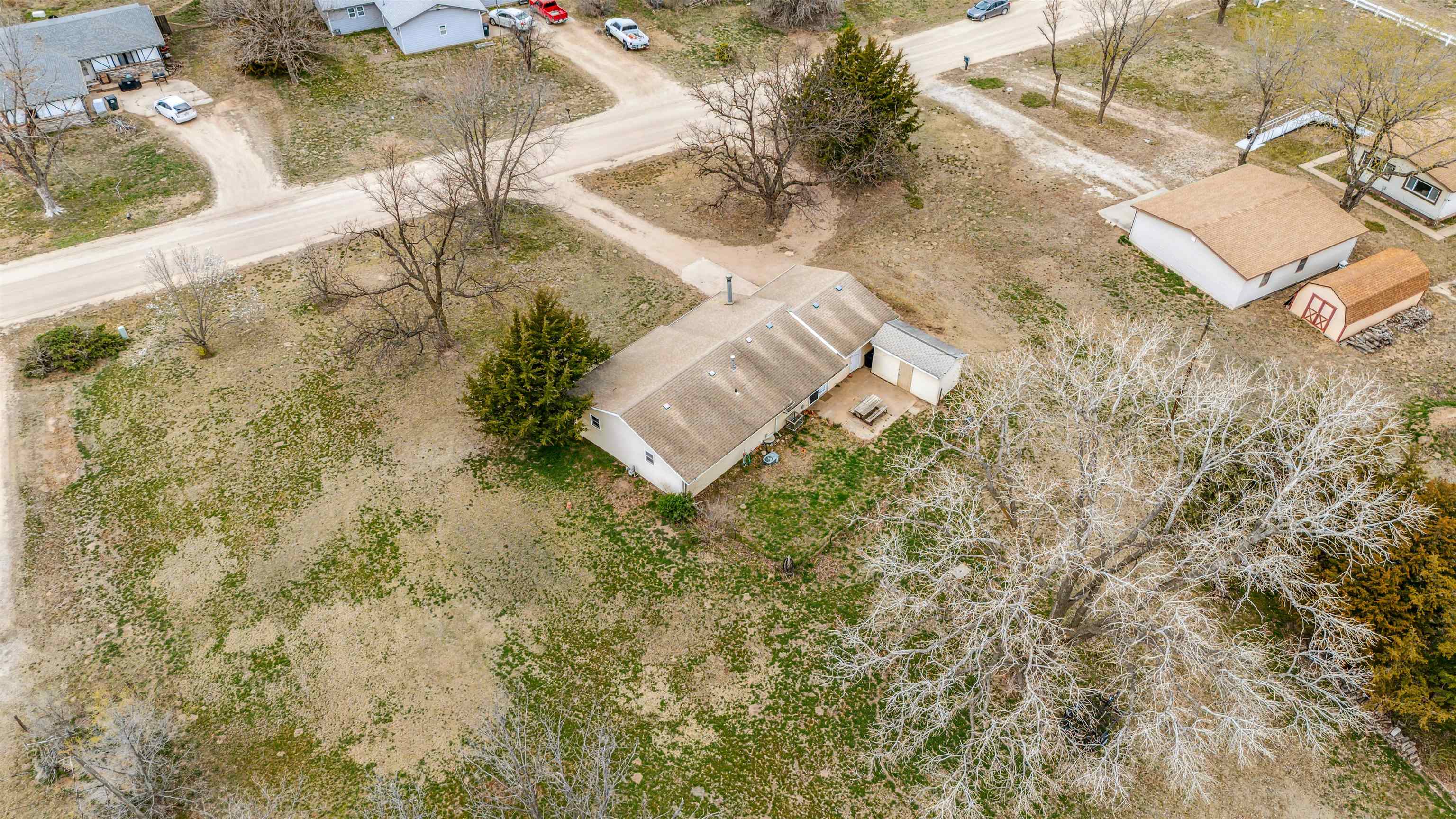 804 Westside Villa Dr, Hutchinson, Kansas image 24