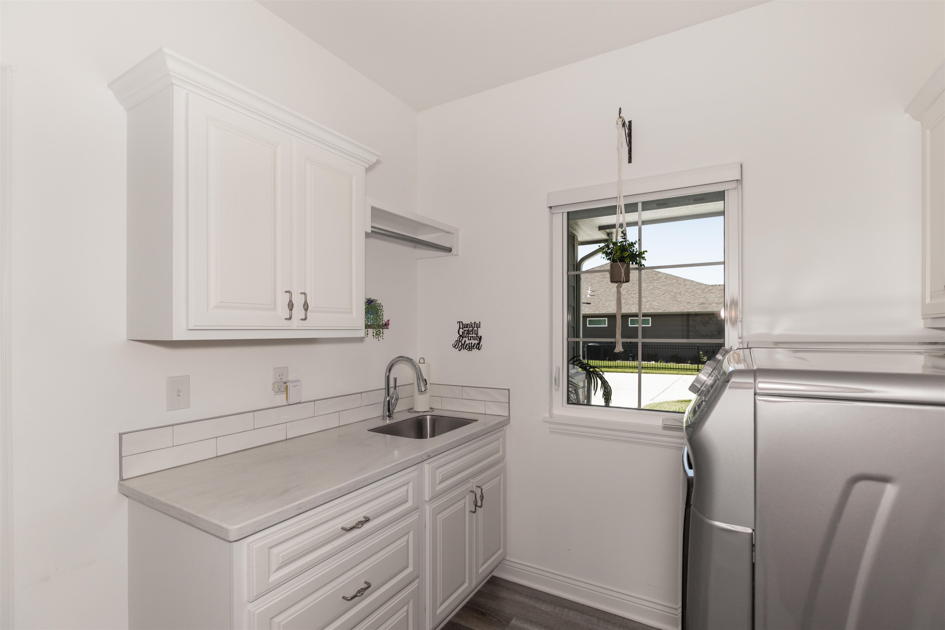 3722 N Lakeway Ct, Wichita, Virginia image 17