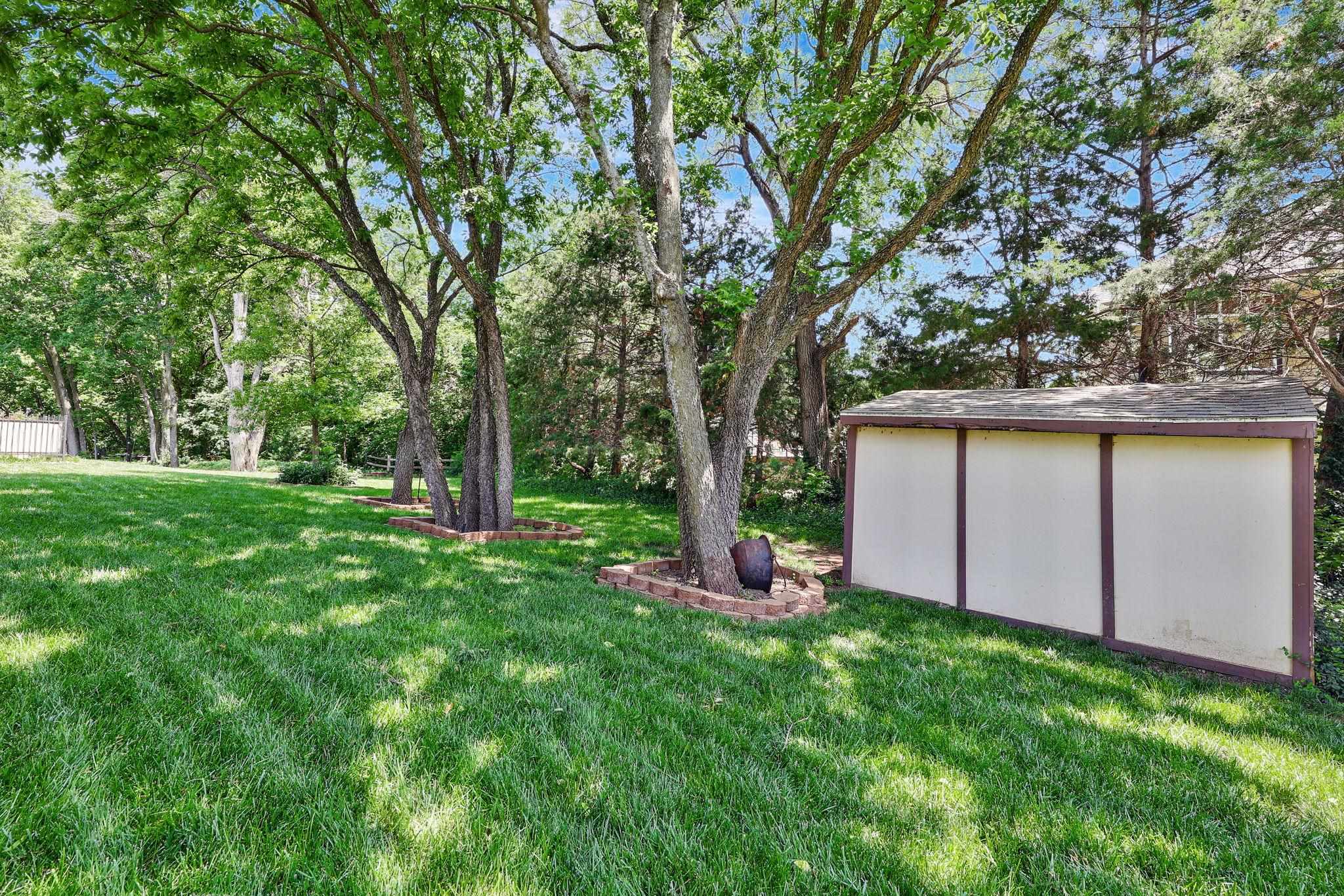 Derby, Kansas 67037, United States, 5 Bedrooms Bedrooms, ,3 BathroomsBathrooms,Residential,Pending,56356