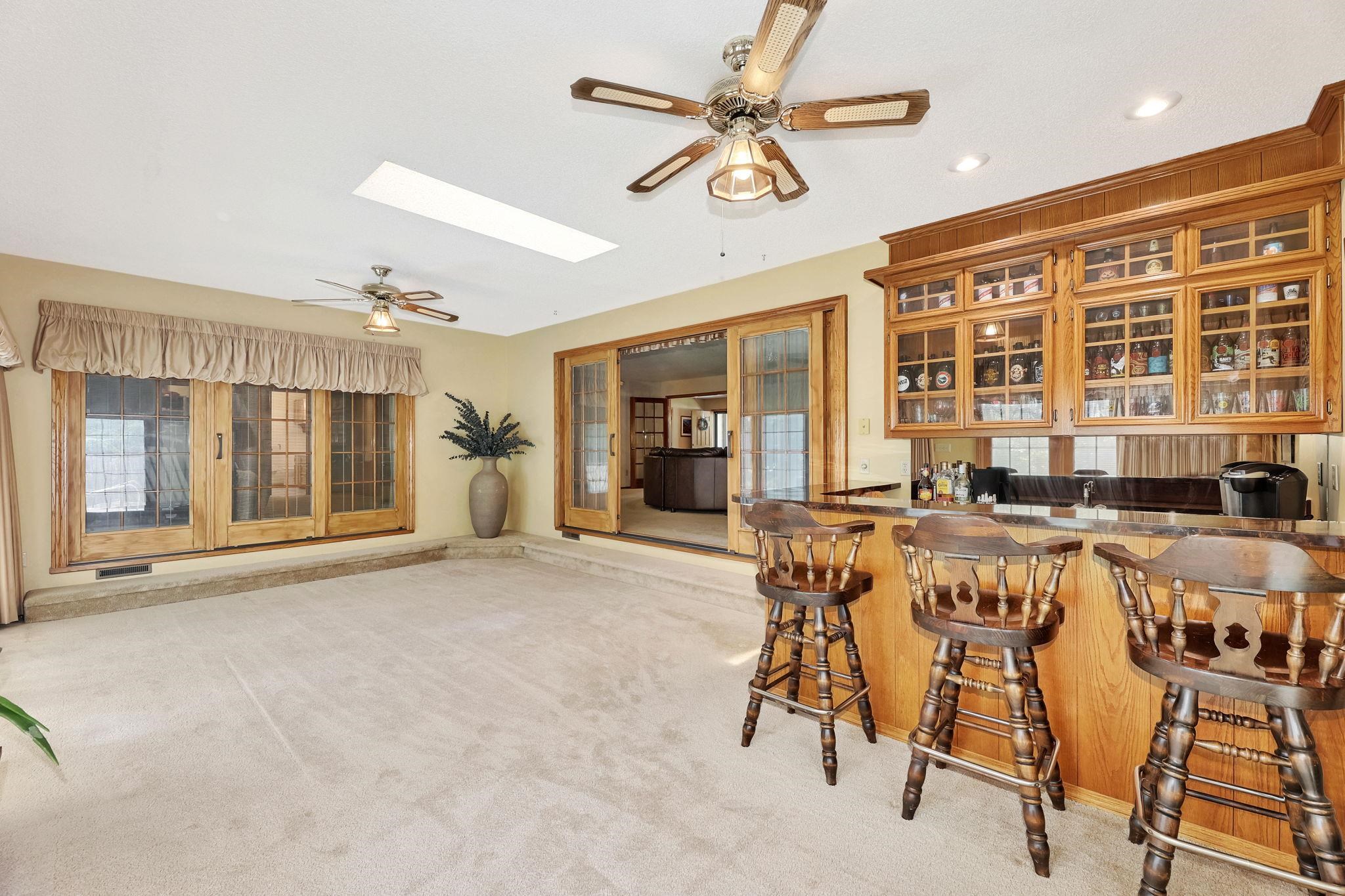 Derby, Kansas 67037, United States, 5 Bedrooms Bedrooms, ,3 BathroomsBathrooms,Residential,Pending,56356