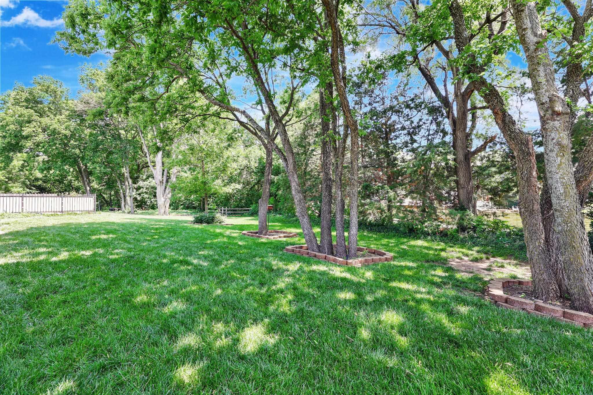 Derby, Kansas 67037, United States, 5 Bedrooms Bedrooms, ,3 BathroomsBathrooms,Residential,Pending,56356