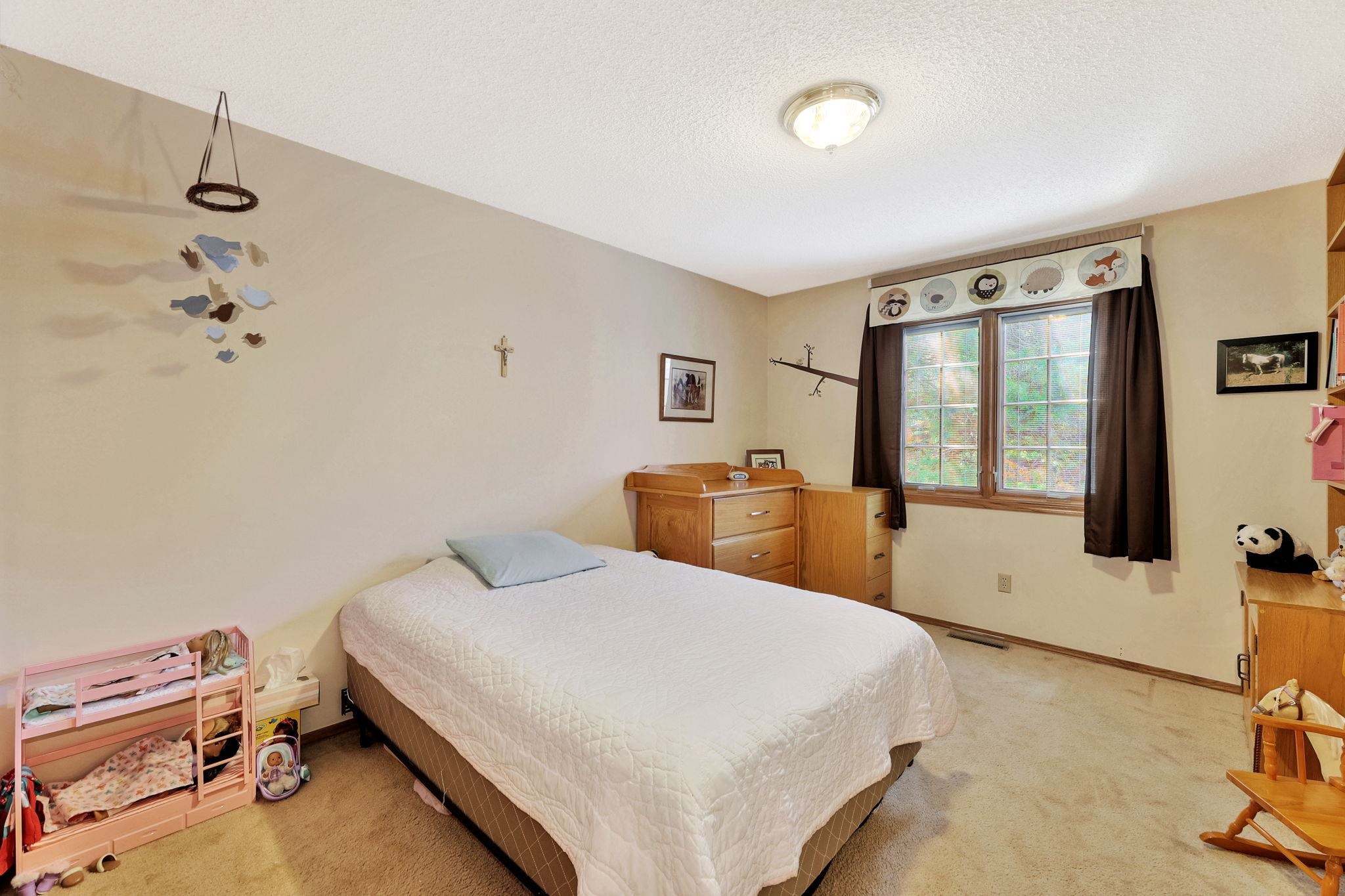 Derby, Kansas 67037, United States, 5 Bedrooms Bedrooms, ,3 BathroomsBathrooms,Residential,Pending,56356