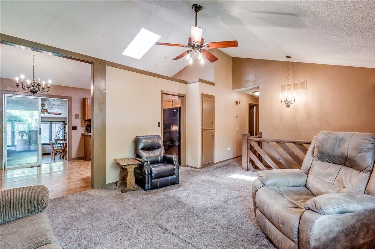 627 N Cardington St, Wichita, Kansas image 8