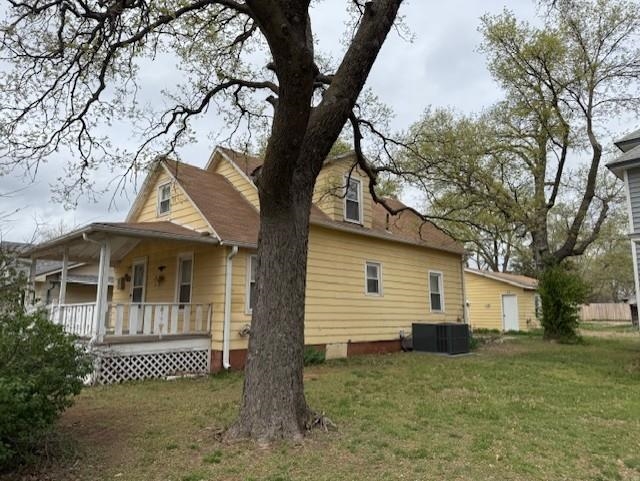 1115 W Lincoln Ave, Wellington, Kansas image 2