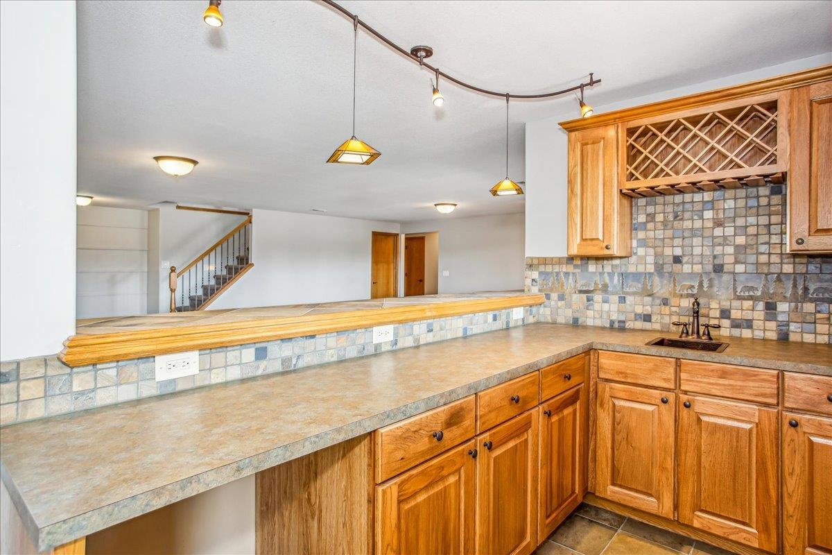 1639 E Bearhill Rd, Park City, Kansas image 28