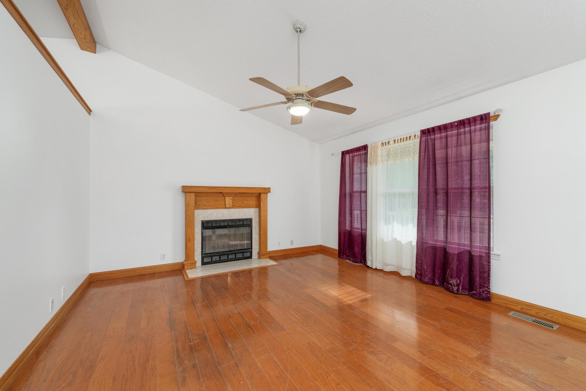 303 N Pacific St, Oxford, Kansas image 3