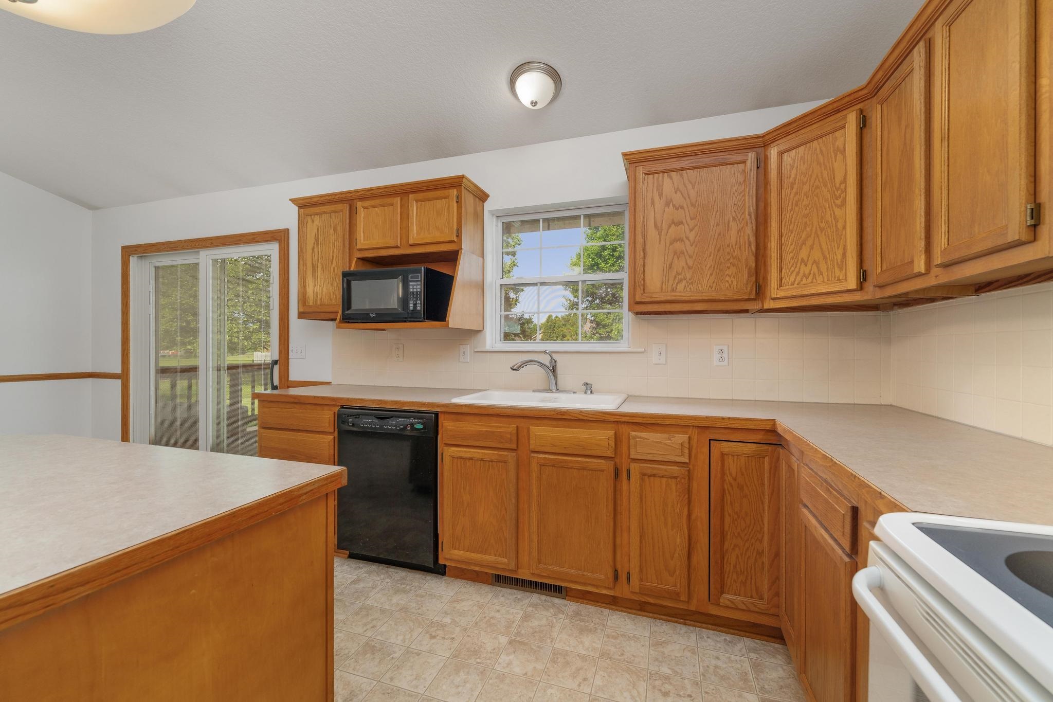 303 N Pacific St, Oxford, Kansas image 13