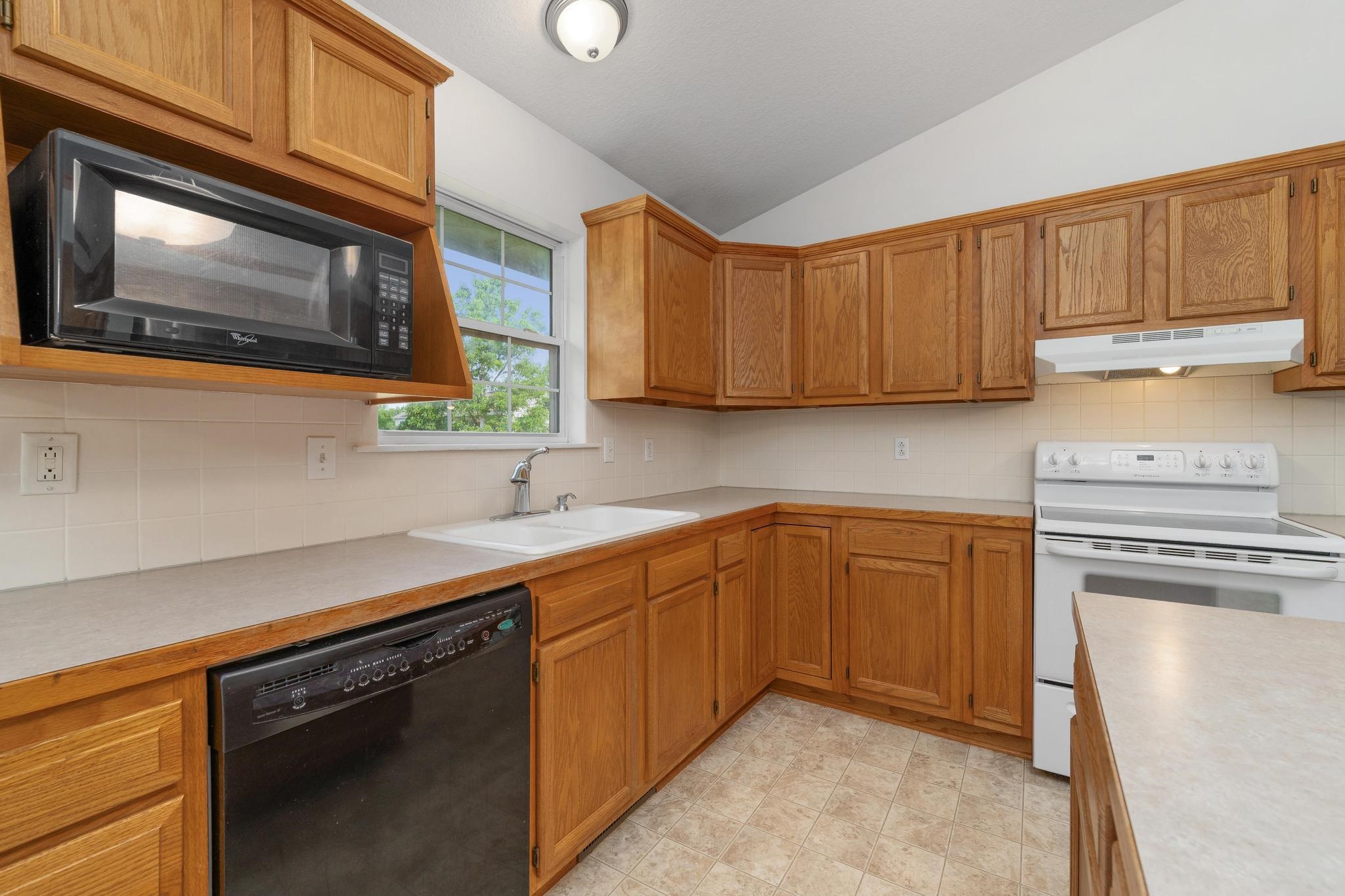 303 N Pacific St, Oxford, Kansas image 11