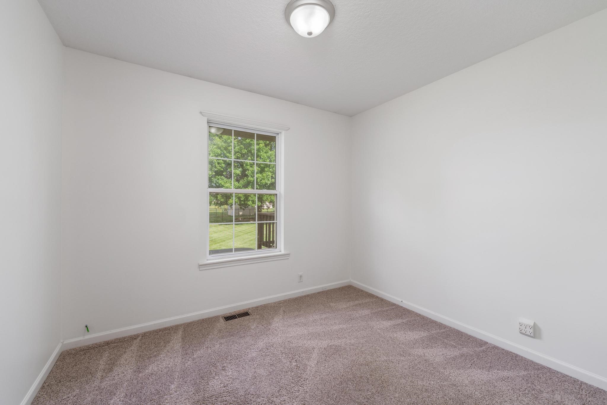 303 N Pacific St, Oxford, Kansas image 17