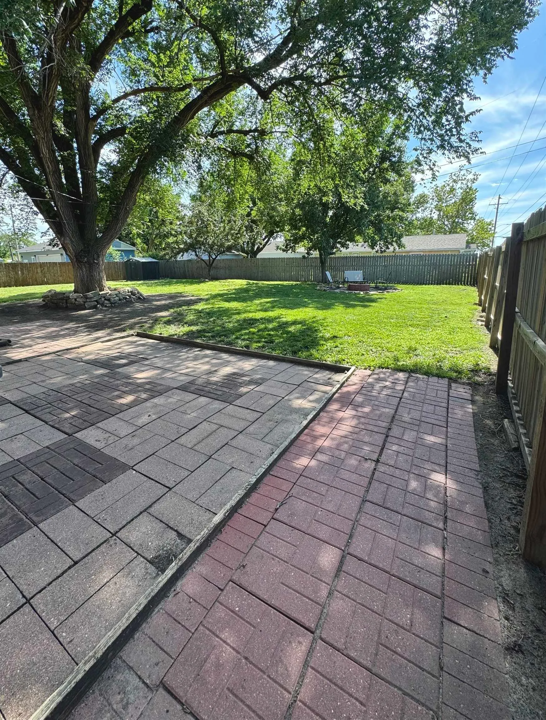 Newton, Kansas 67114, United States, 2 Bedrooms Bedrooms, ,1 BathroomBathrooms,Residential,Active,163441