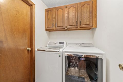 Tiny photo for 1835 S Cypress St, Wichita, KS 67207 (MLS # 669285)