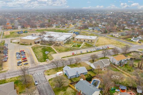 Tiny photo for 1835 S Cypress St, Wichita, KS 67207 (MLS # 669285)