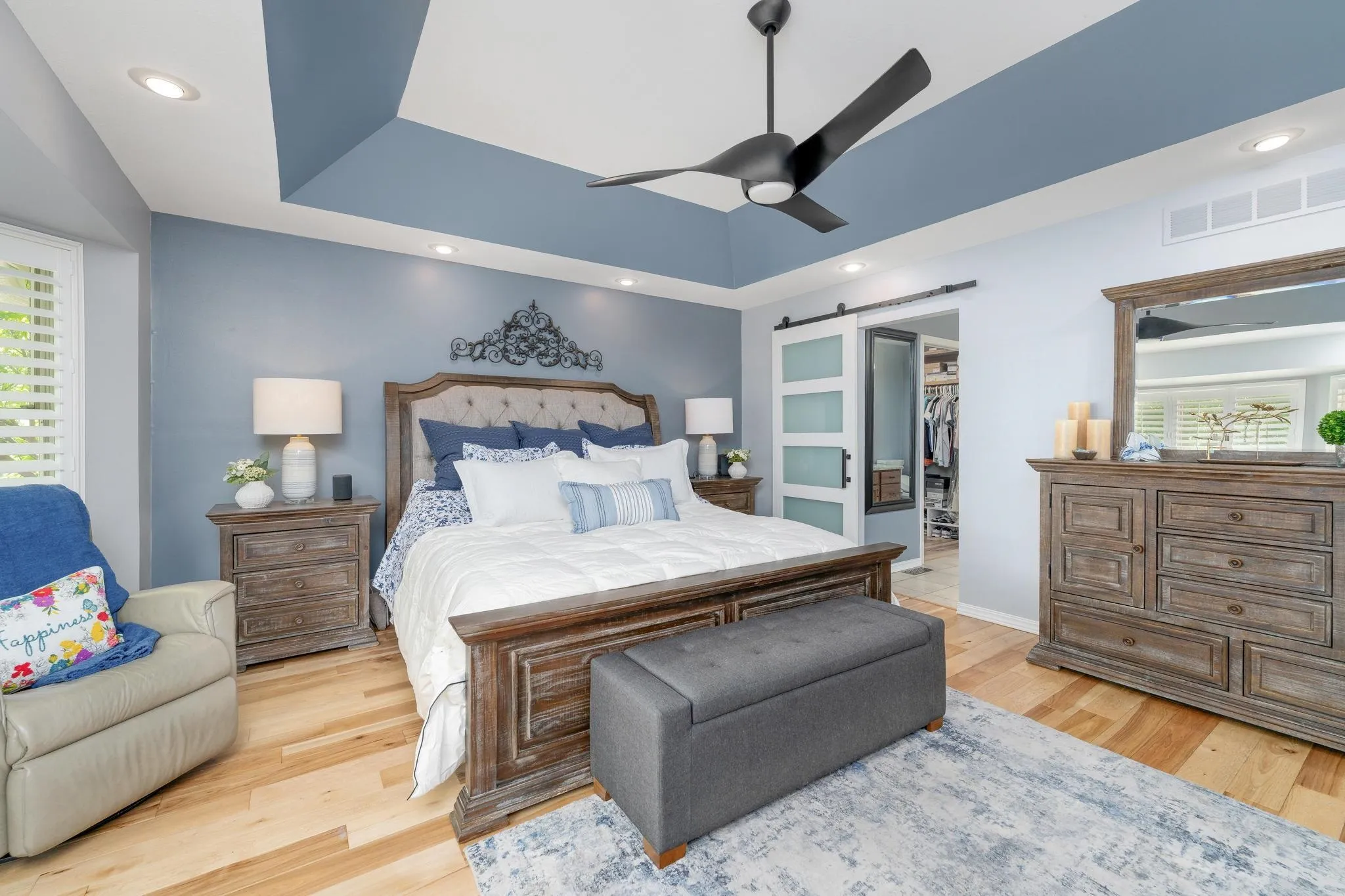 Winfield, Kansas 67156, United States, 4 Bedrooms Bedrooms, ,3 BathroomsBathrooms,Residential,Pending,144186