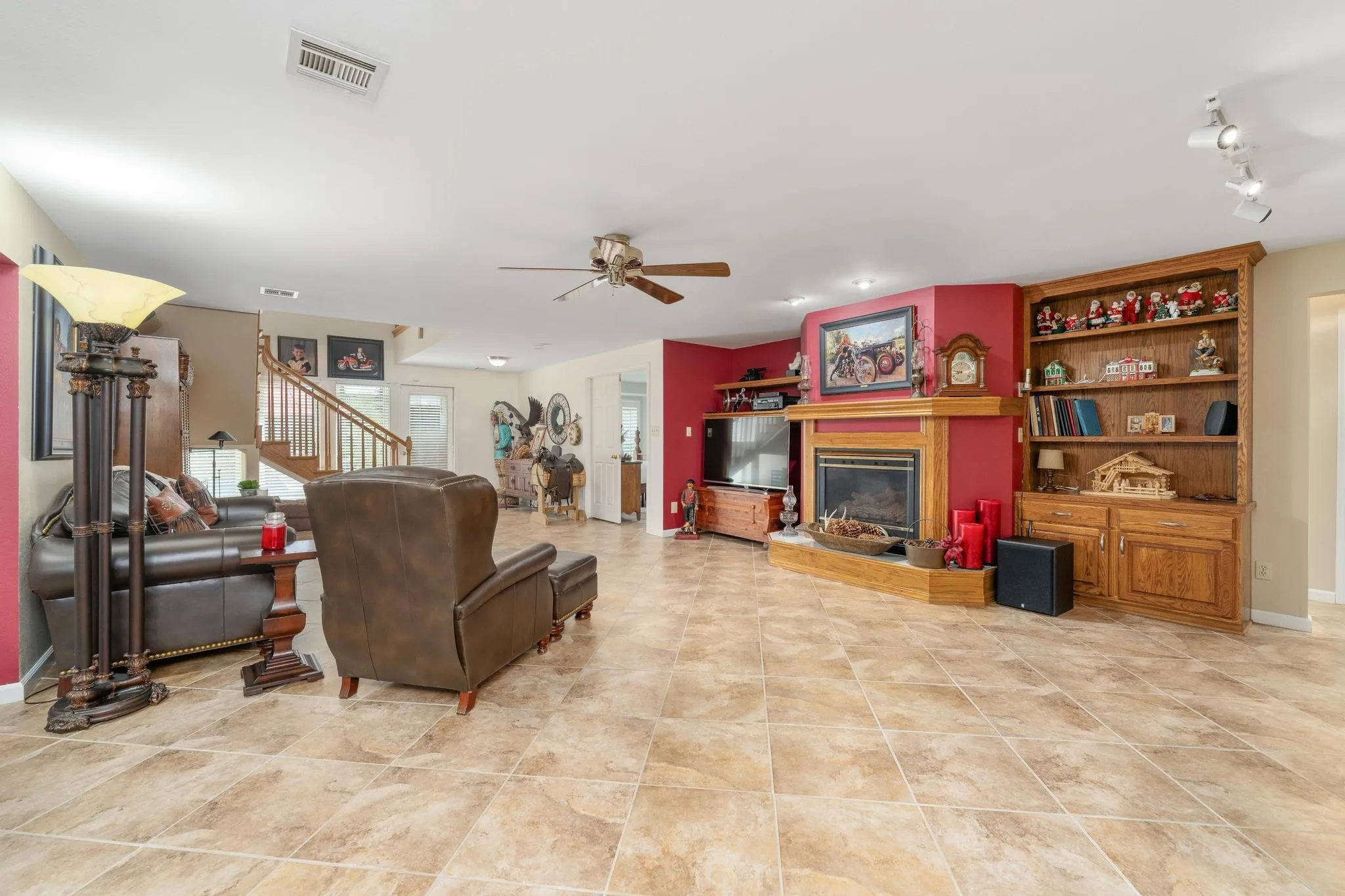 Winfield, Kansas 67156, United States, 4 Bedrooms Bedrooms, ,3 BathroomsBathrooms,Residential,Pending,144186