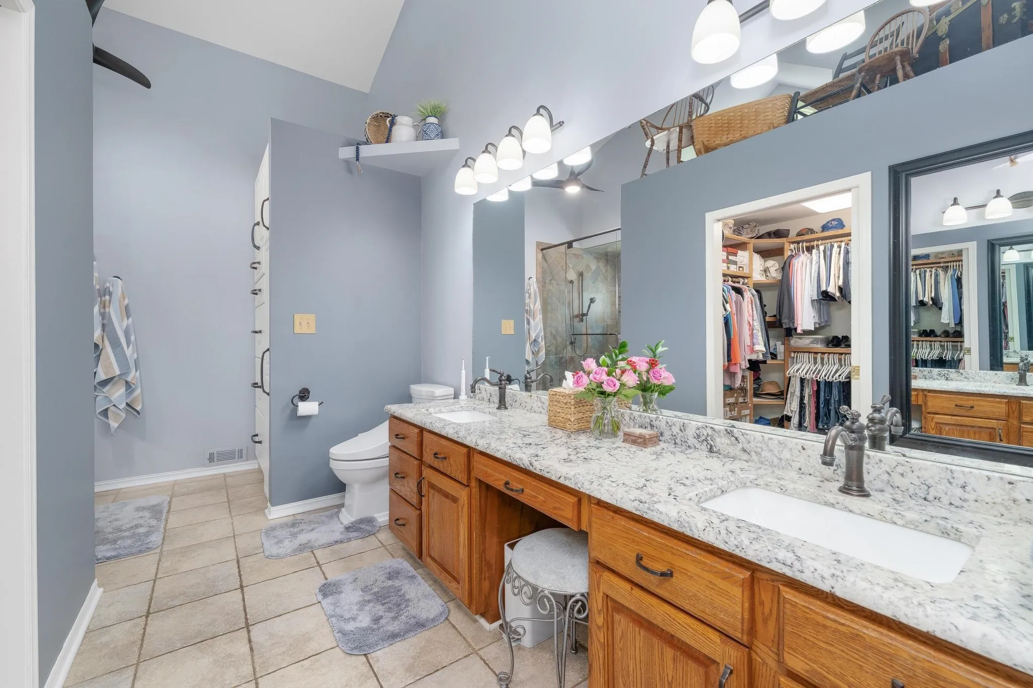 Winfield, Kansas 67156, United States, 4 Bedrooms Bedrooms, ,3 BathroomsBathrooms,Residential,Pending,144186