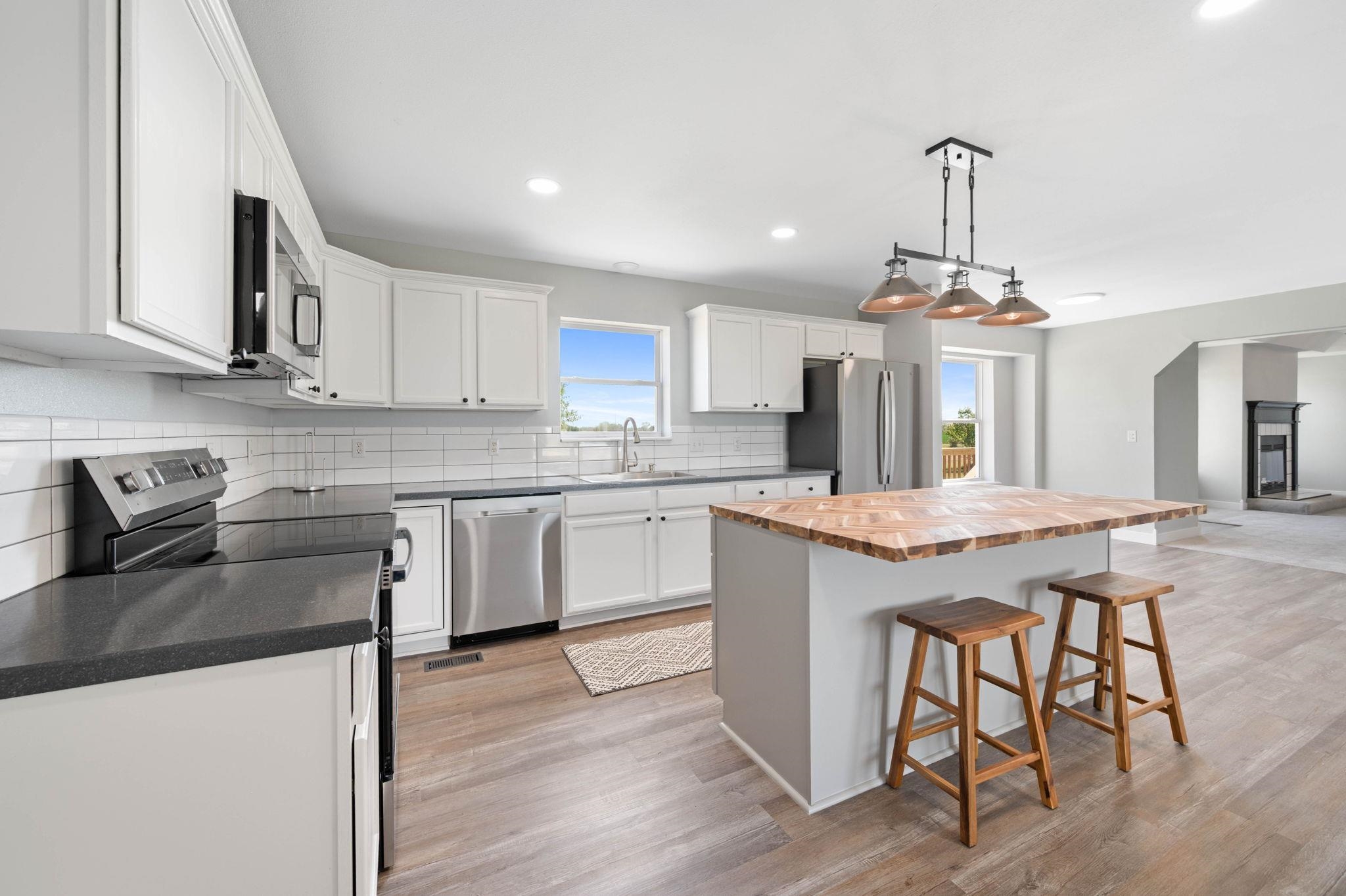 159 S Hillside Rd, Wellington, Virginia image 4