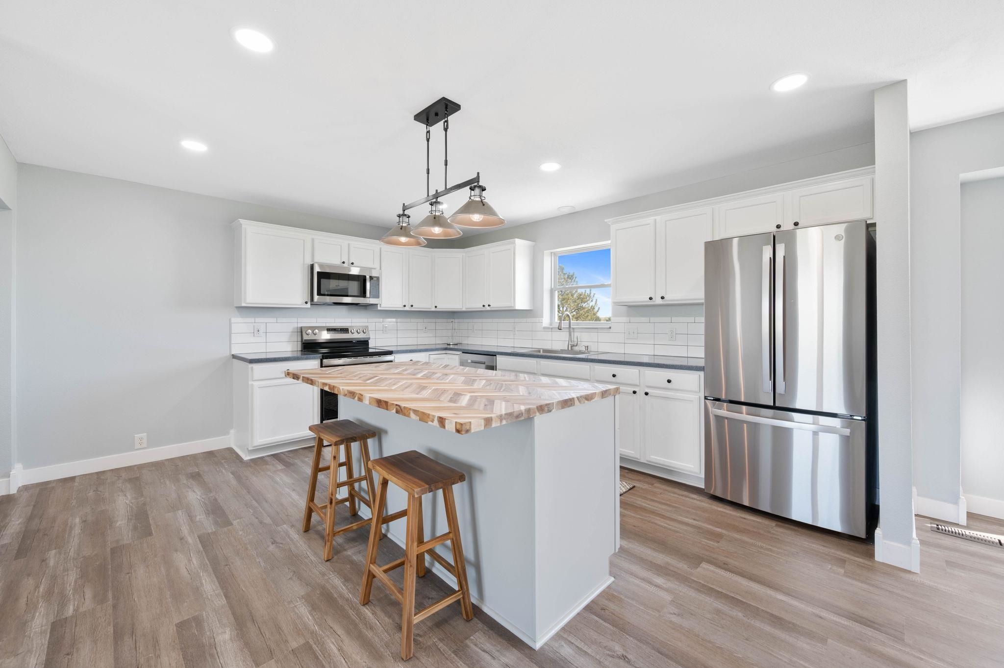 159 S Hillside Rd, Wellington, Virginia image 3