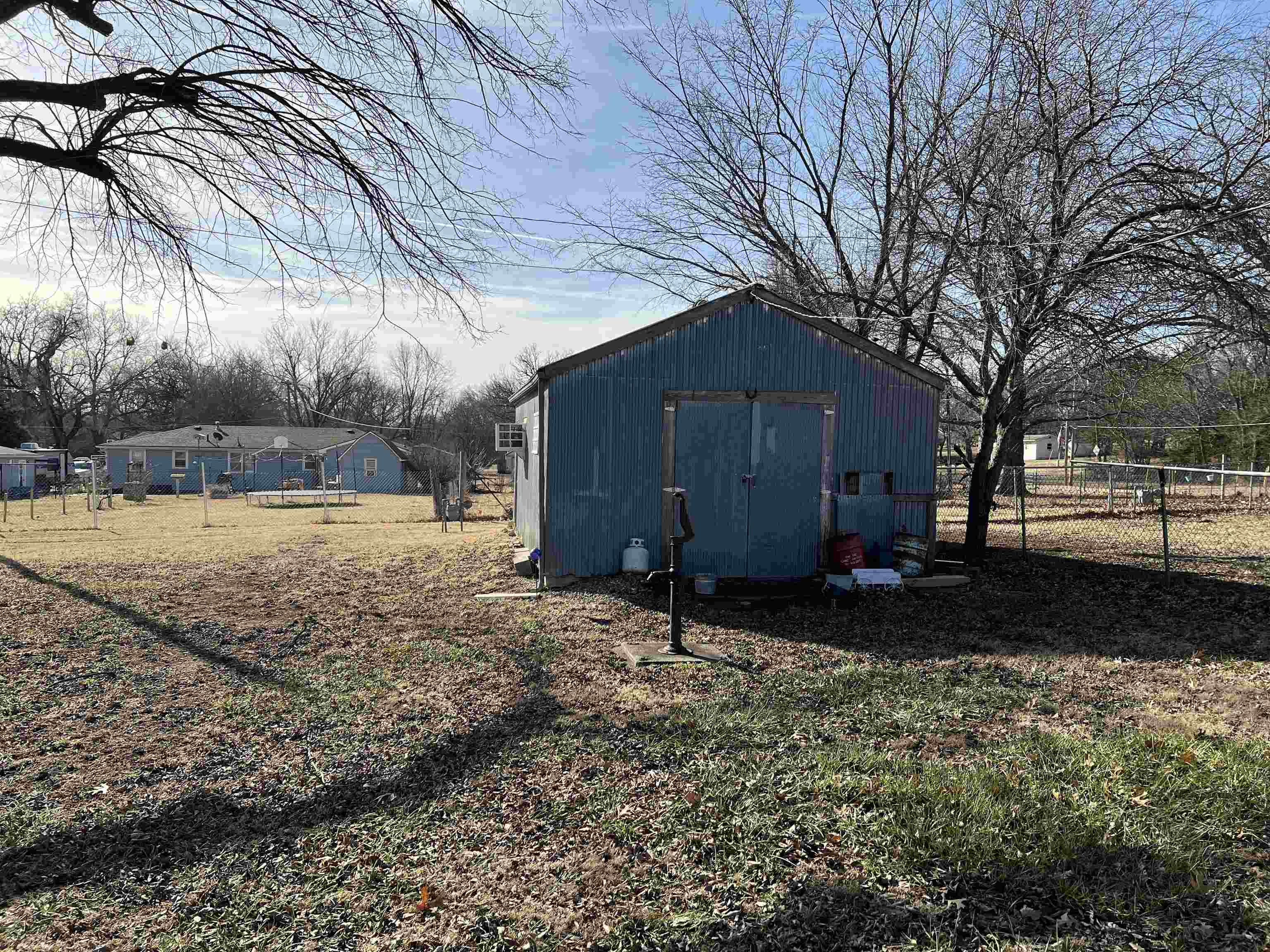 238 W 11th St, Florence, Kansas image 8