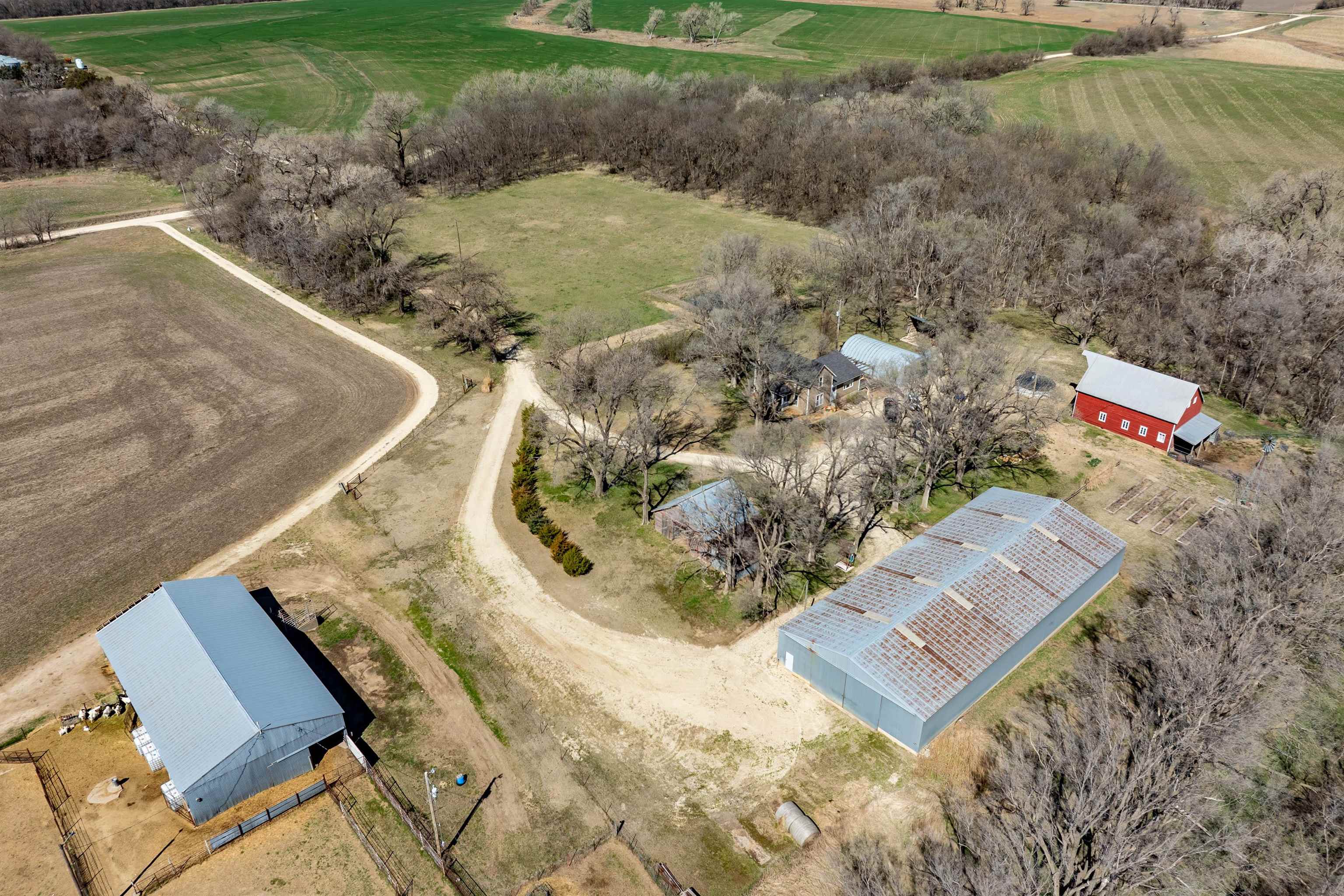 1348 Goldenrod Rd, Hillsboro, Kansas image 6