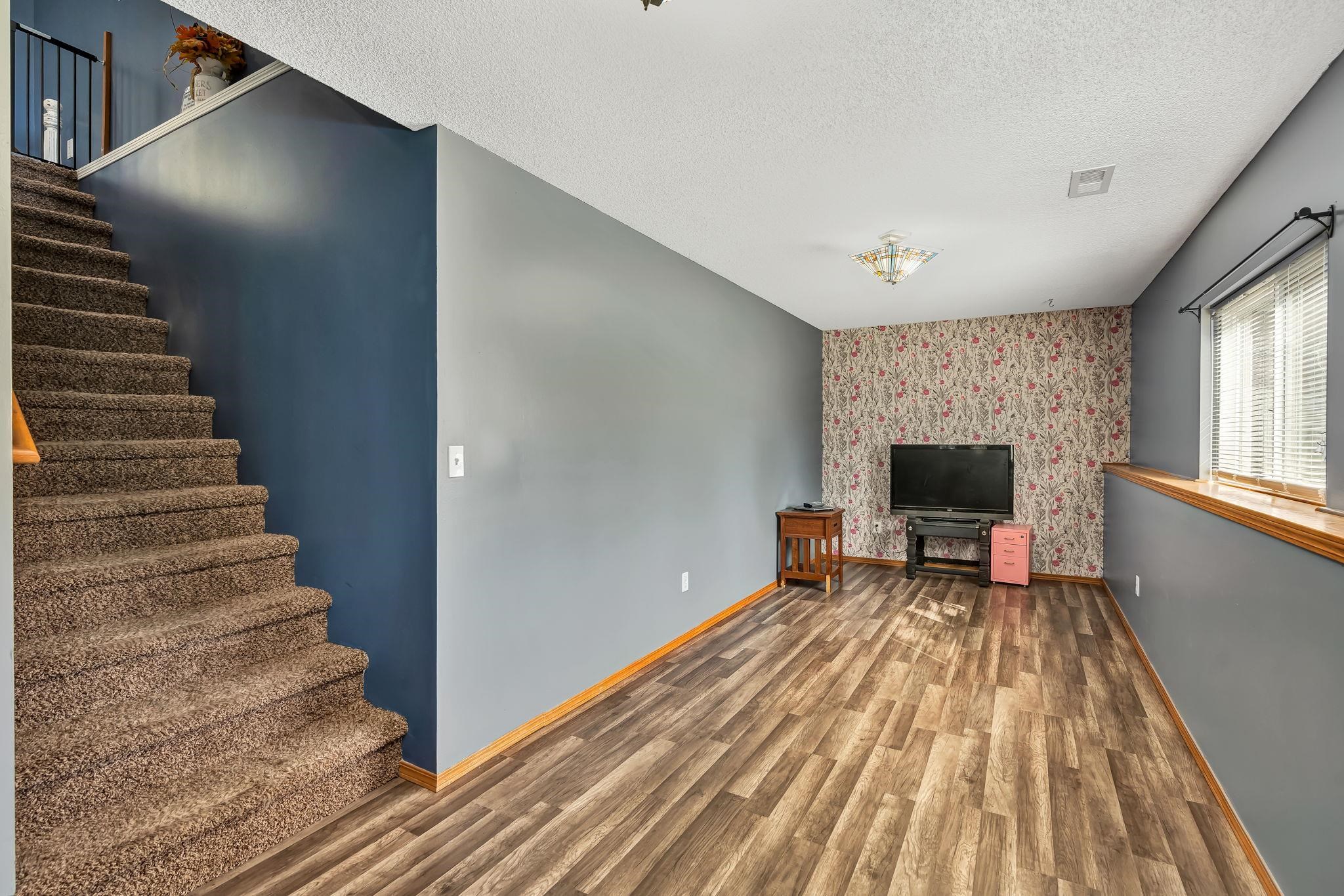 1527 E Cedar Tree St, Park City, Kansas image 21