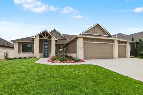 Townhouse For Sale - 1834 W Harborlight<br/> Wichita, KS 67204