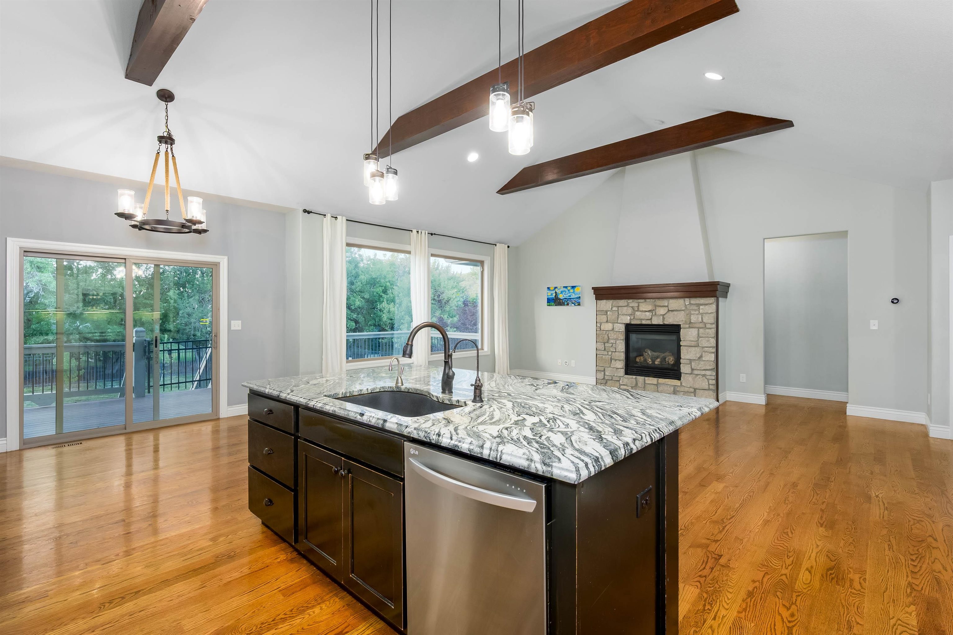 2442 N Sandstone St, Andover, Kansas image 12
