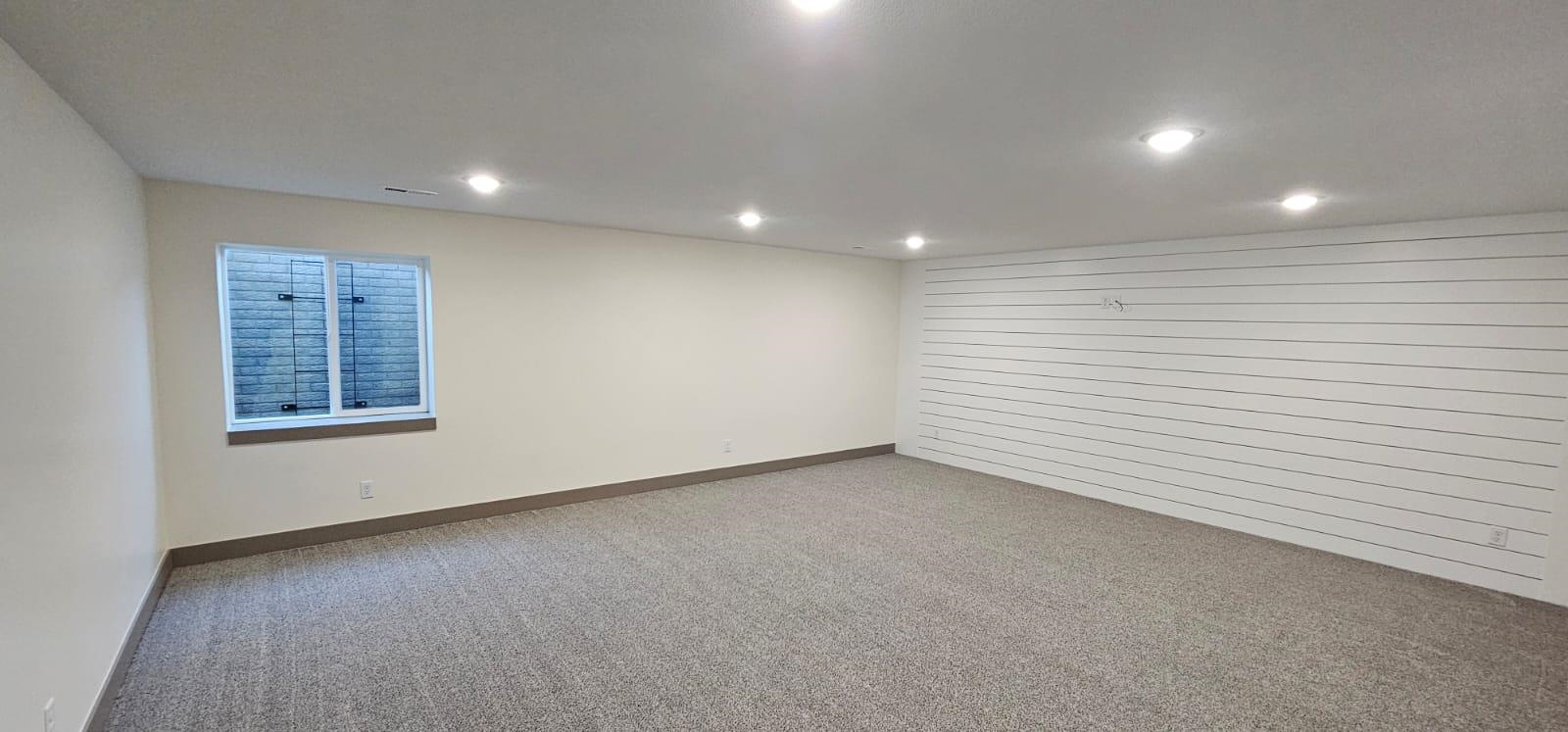 5821 N Newport St, Park City, Virginia image 25