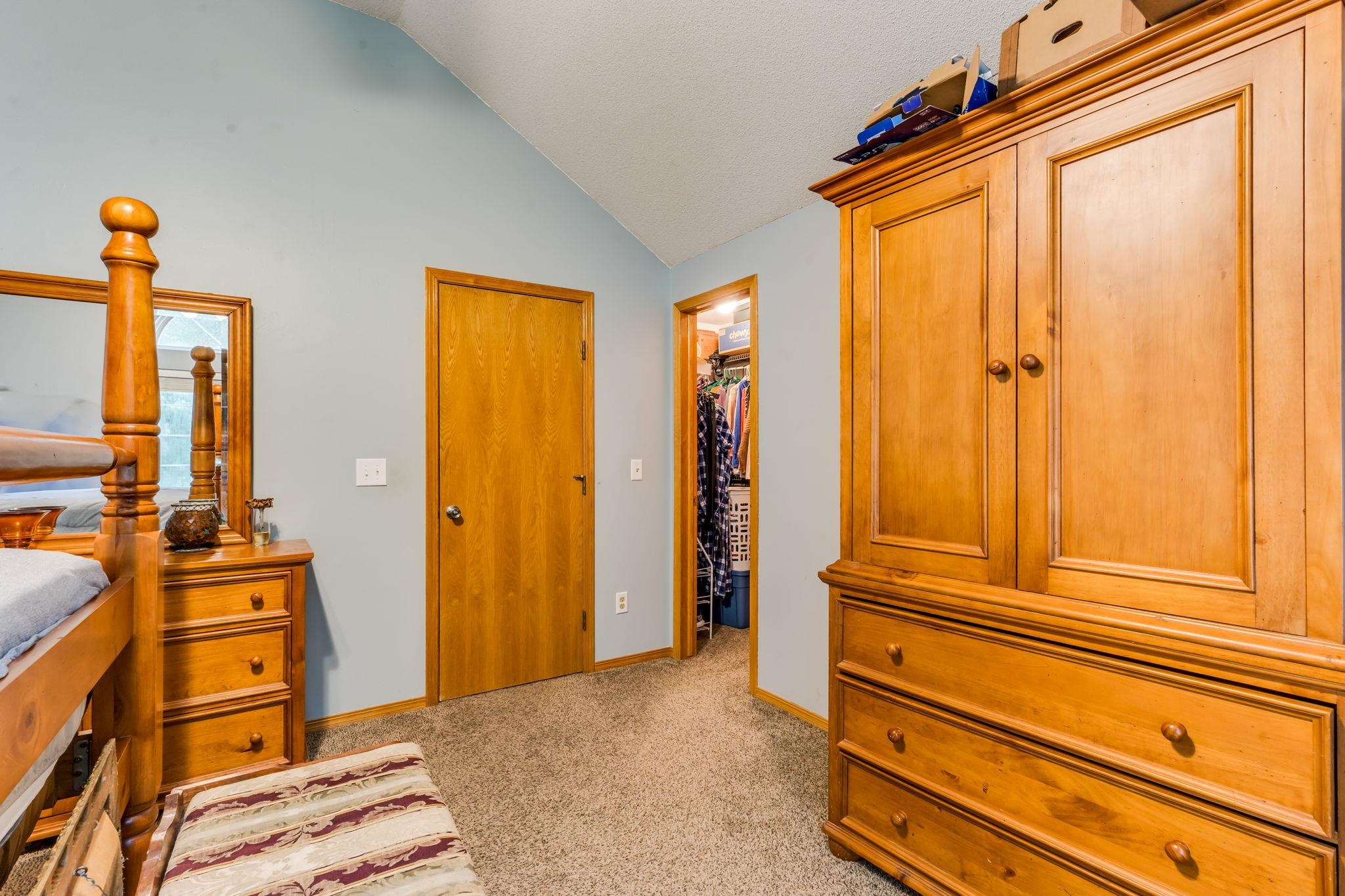 1829 N Pine Grove St, Wichita, Kansas image 13
