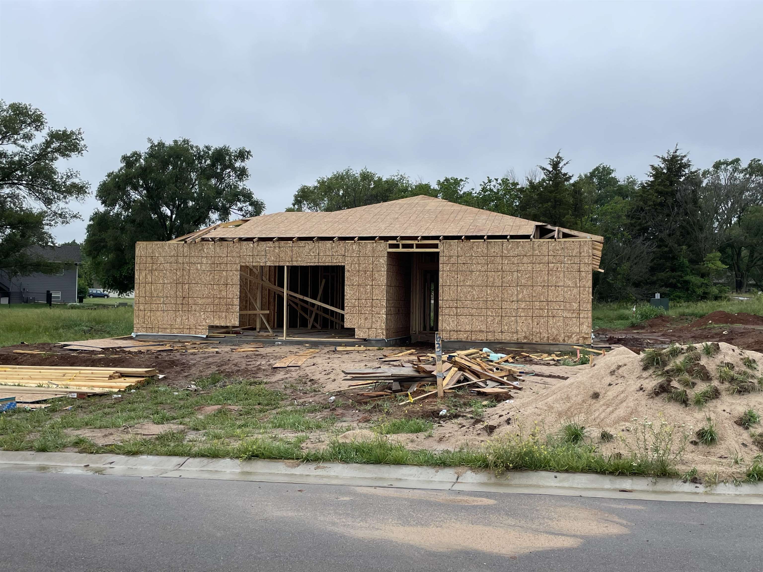630 W Santa Fe Ave, El Dorado, Kansas image 3