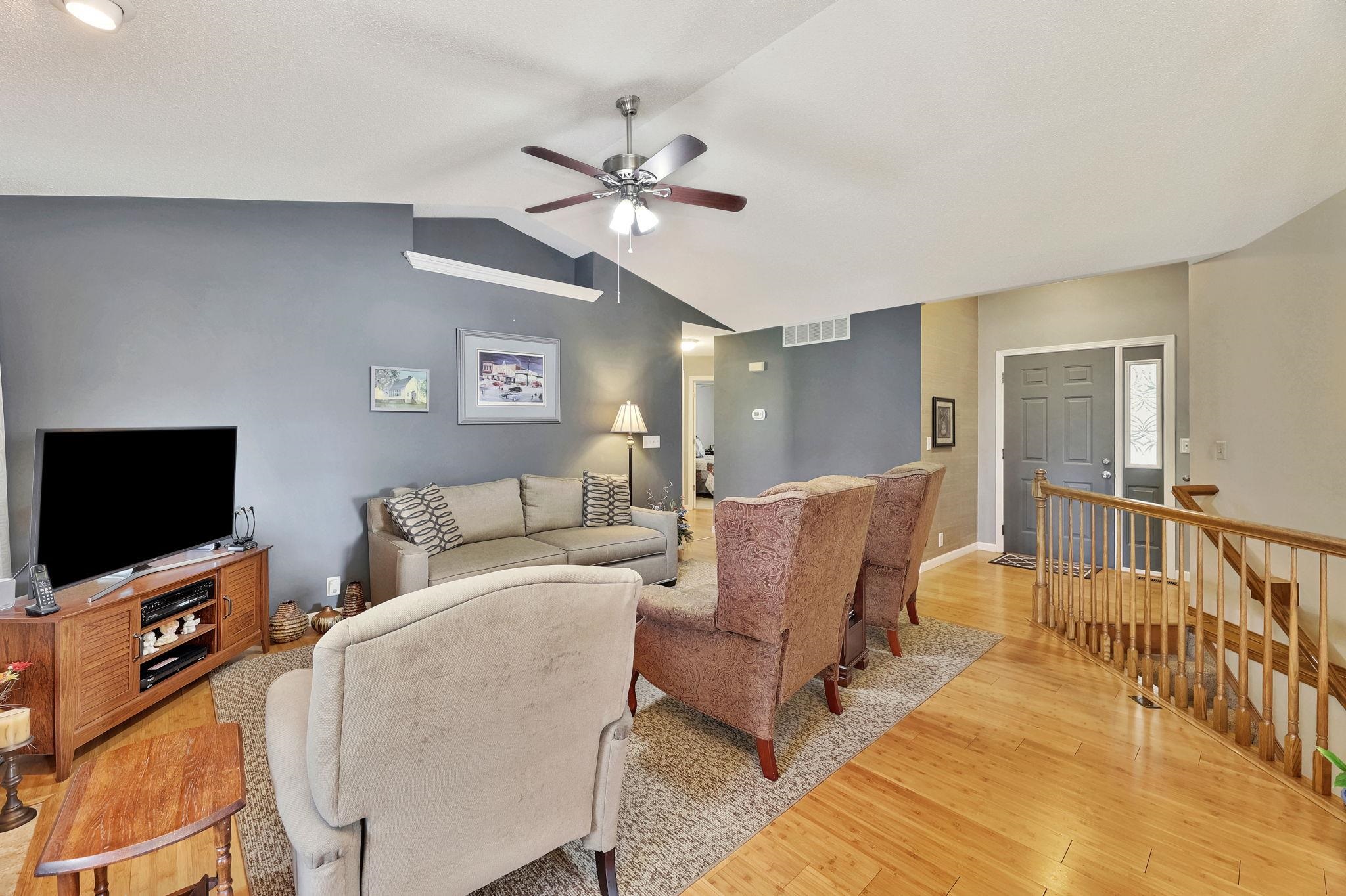 805 E Park Glen Ct, Clearwater, Kansas image 6