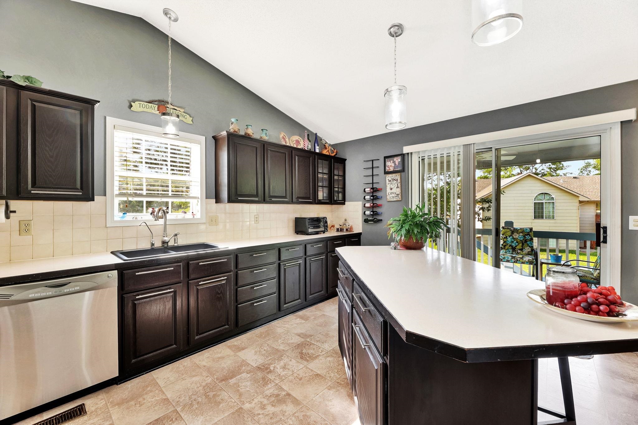 805 E Park Glen Ct, Clearwater, Kansas image 12