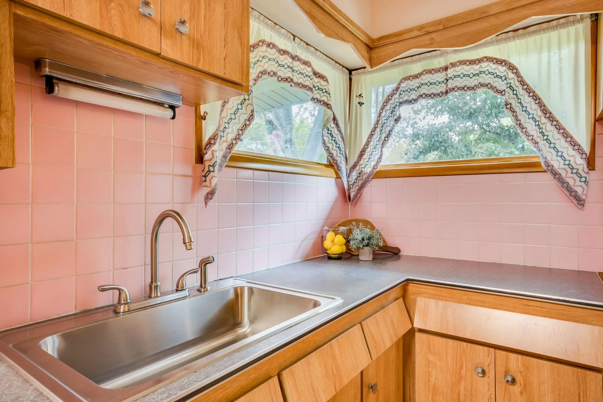 Wichita, Kansas 67209, United States, 3 Bedrooms Bedrooms, ,2 BathroomsBathrooms,Residential,Active,184228