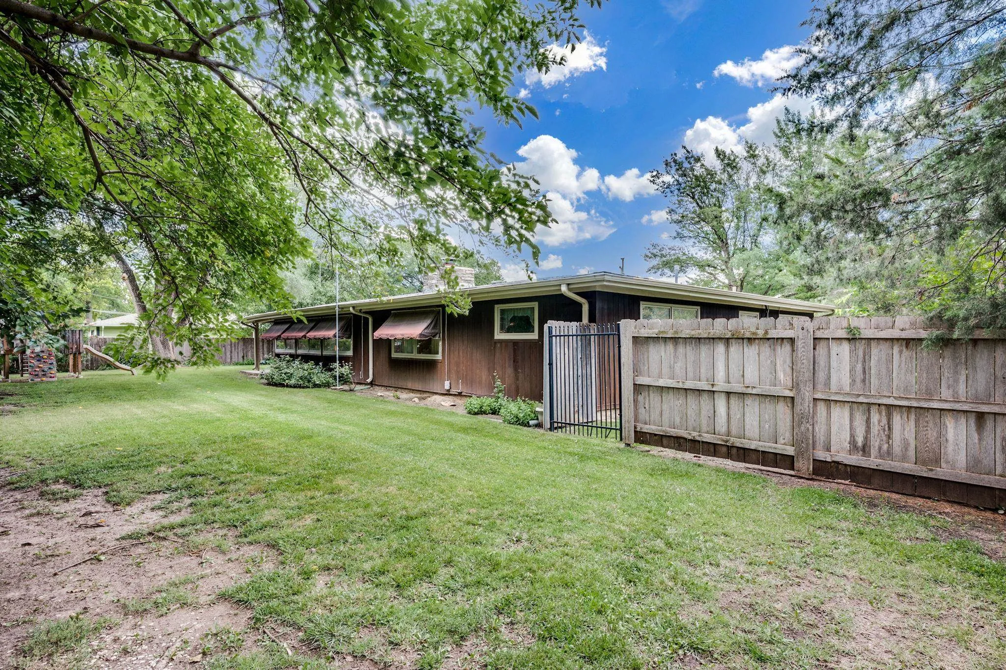 Wichita, Kansas 67209, United States, 3 Bedrooms Bedrooms, ,2 BathroomsBathrooms,Residential,Active,184228