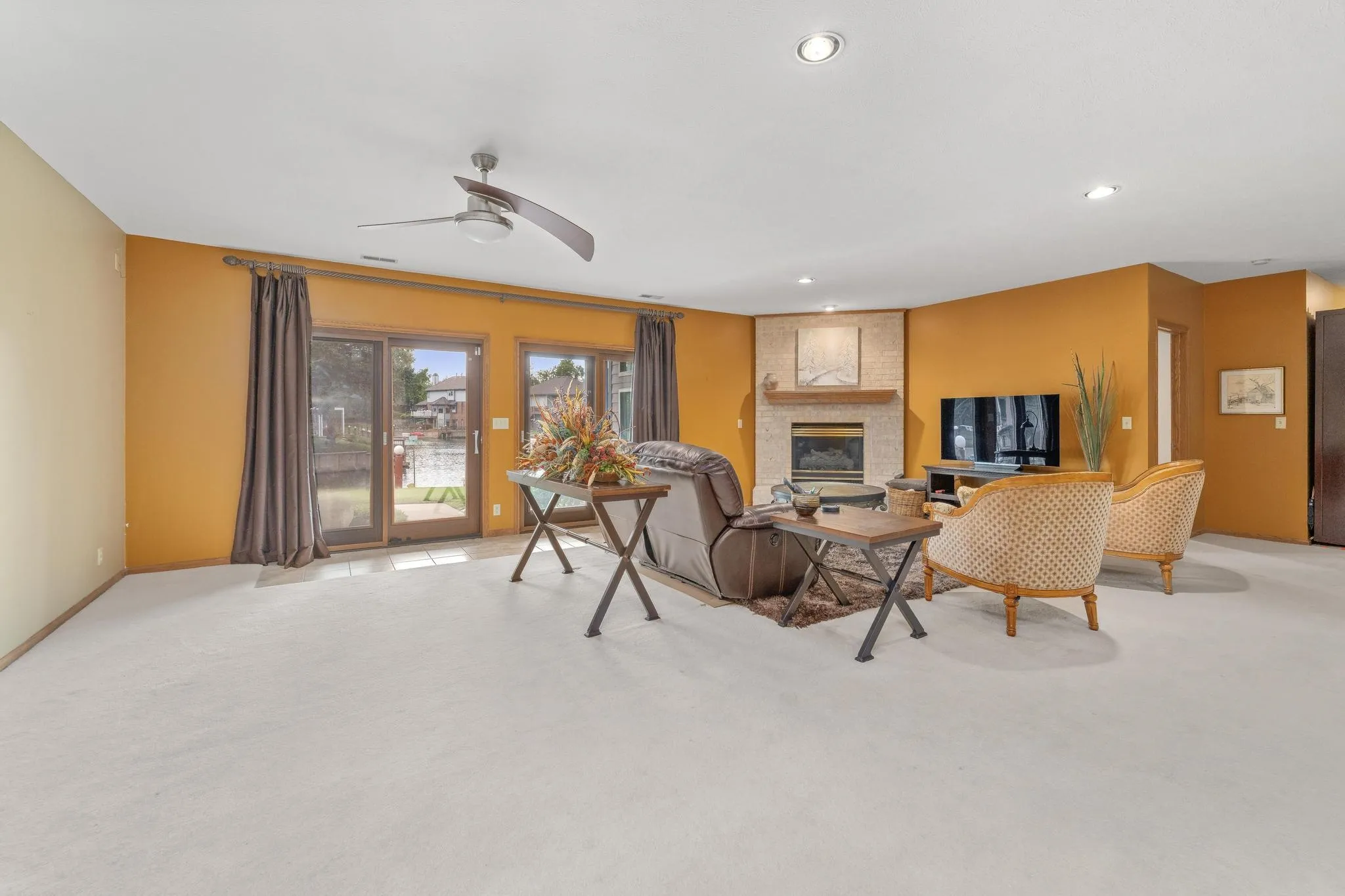 Wichita, Kansas 67204, United States, 4 Bedrooms Bedrooms, ,3 BathroomsBathrooms,Residential,Pending,177892