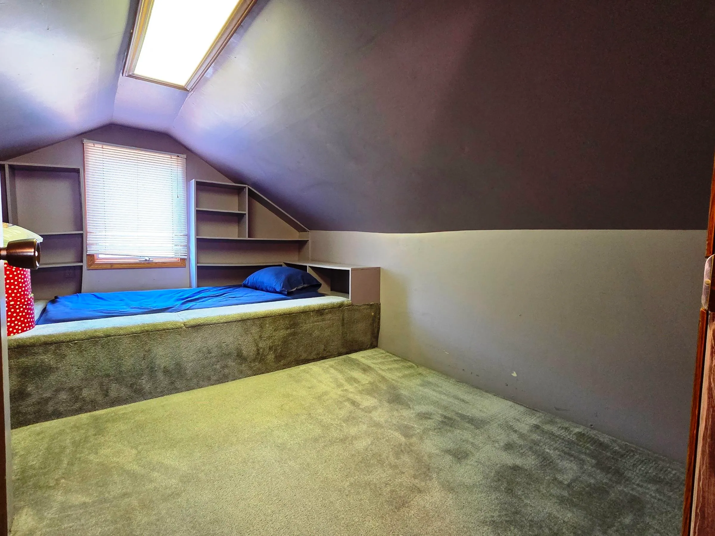 Hesston, Kansas 67062, United States, 4 Bedrooms Bedrooms, ,2 BathroomsBathrooms,Residential,Pending,144380