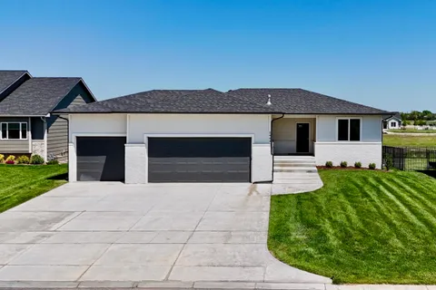5444 N St. Paul St, Wichita, KS 67204 - MLS#: 637460
