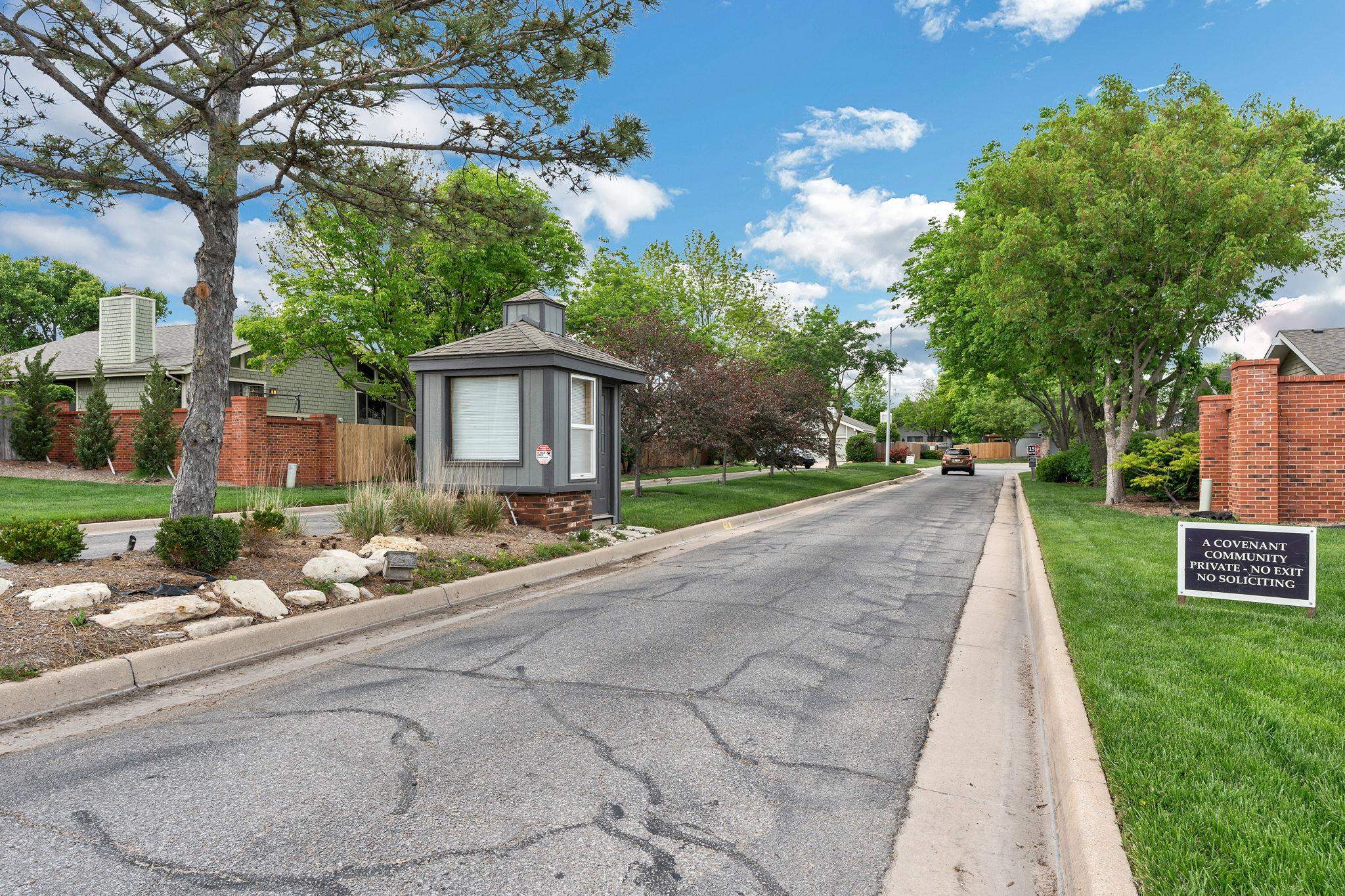7700 E 13th St, Wichita, Kansas image 28