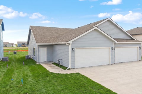 Multifamily For Sale - 2723 Amelia Ln<br/> Salina, KS 67401