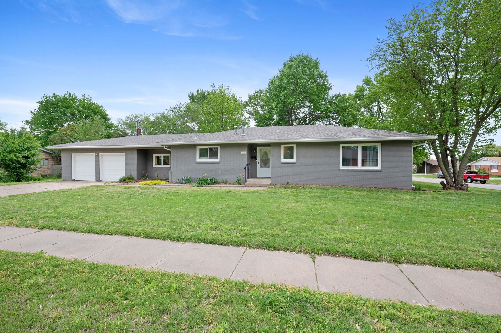 7701 E Lincoln St, Wichita, Virginia image 3