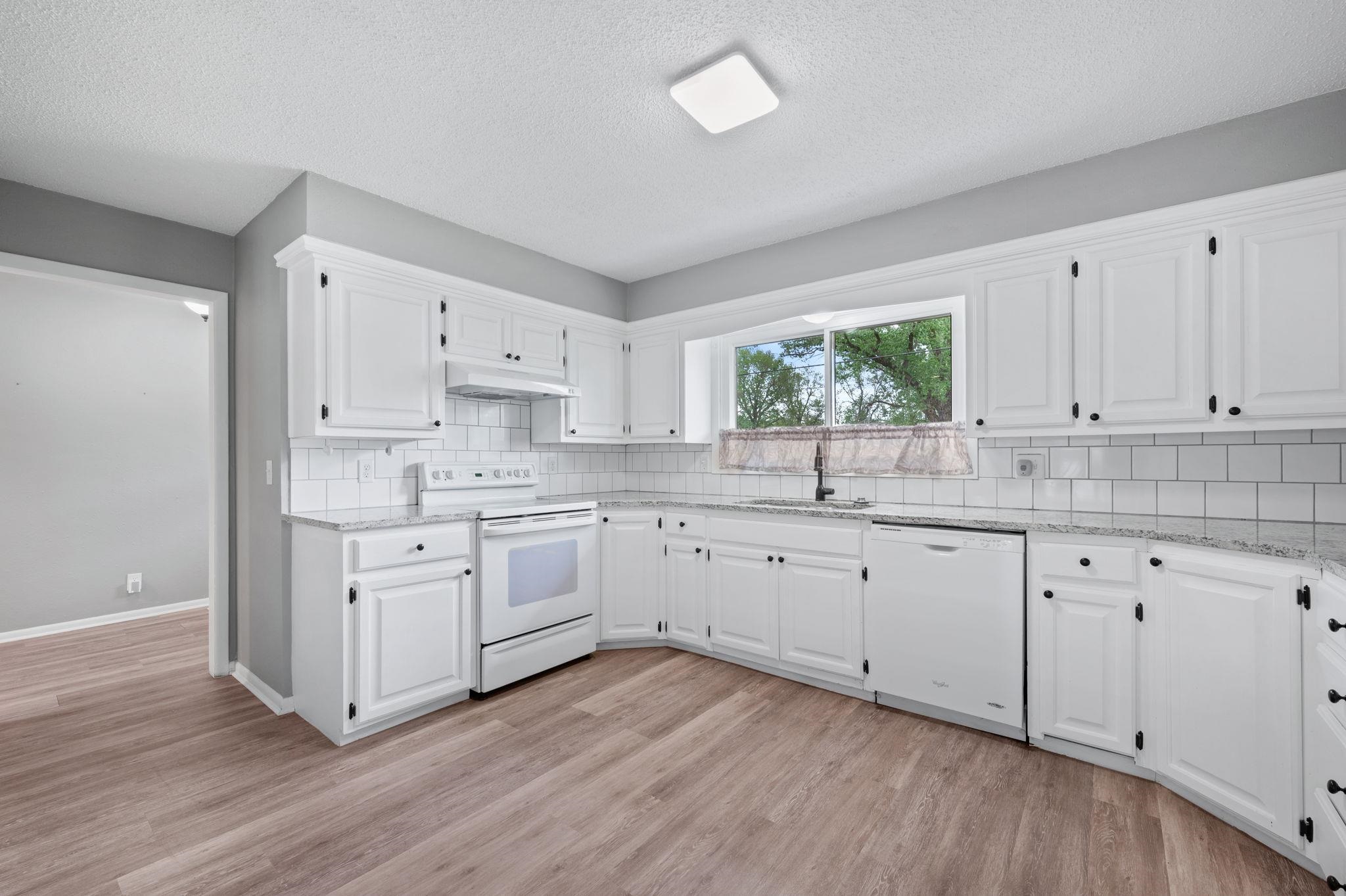 7701 E Lincoln St, Wichita, Virginia image 13