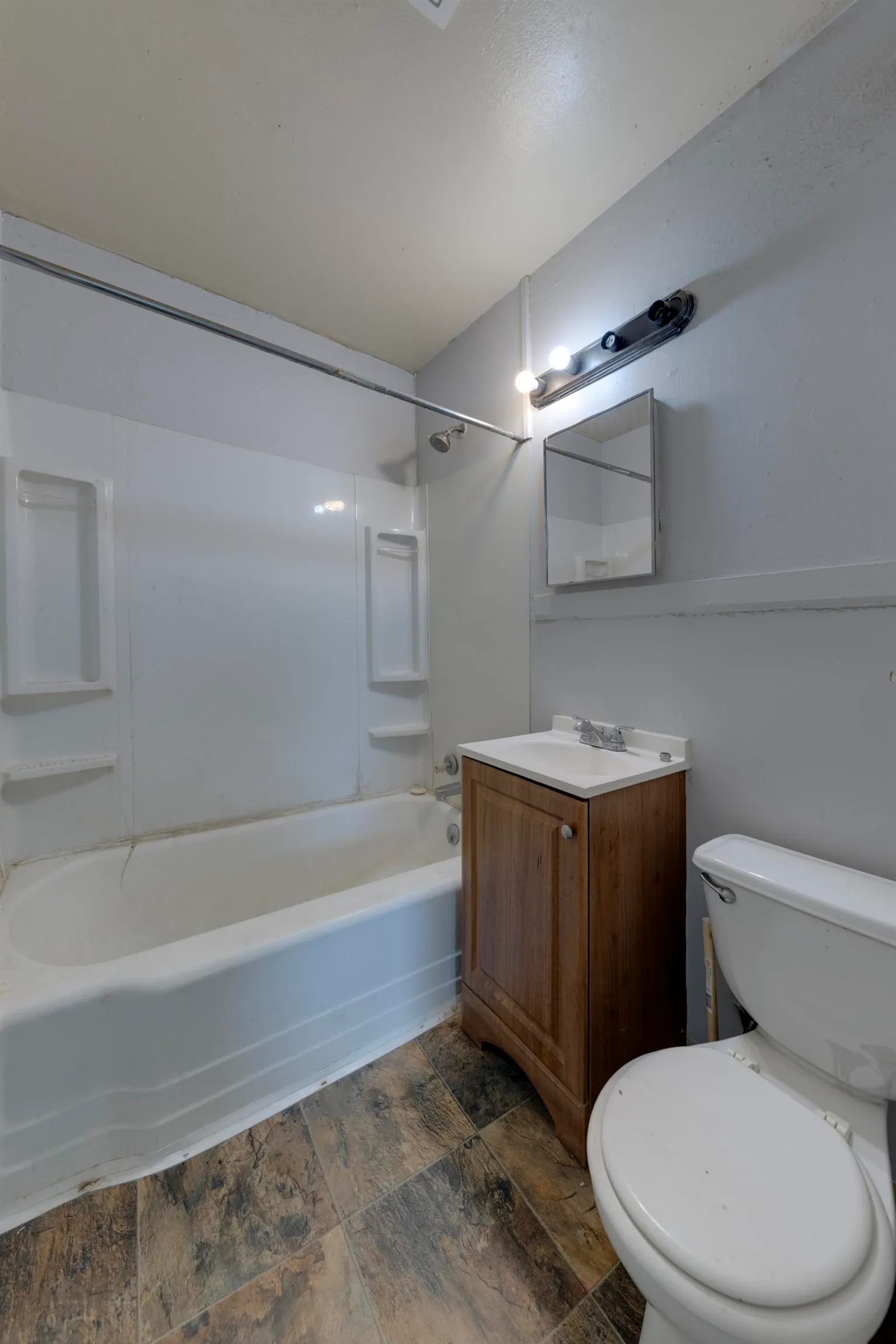 Wichita, Kansas 67219, United States, 3 Bedrooms Bedrooms, ,1 BathroomBathrooms,Residential,Pending,47393